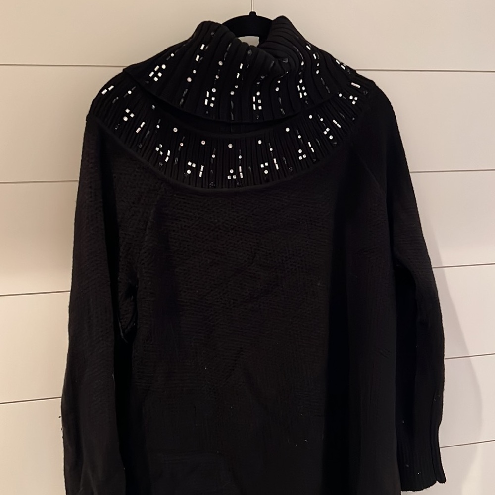 White House Black Market Holiday Sweater View 5